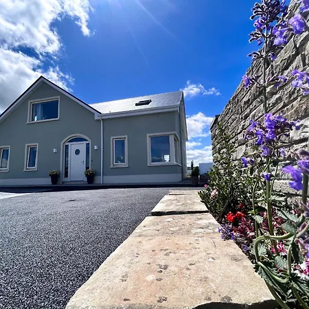 Coach House Lodge-3